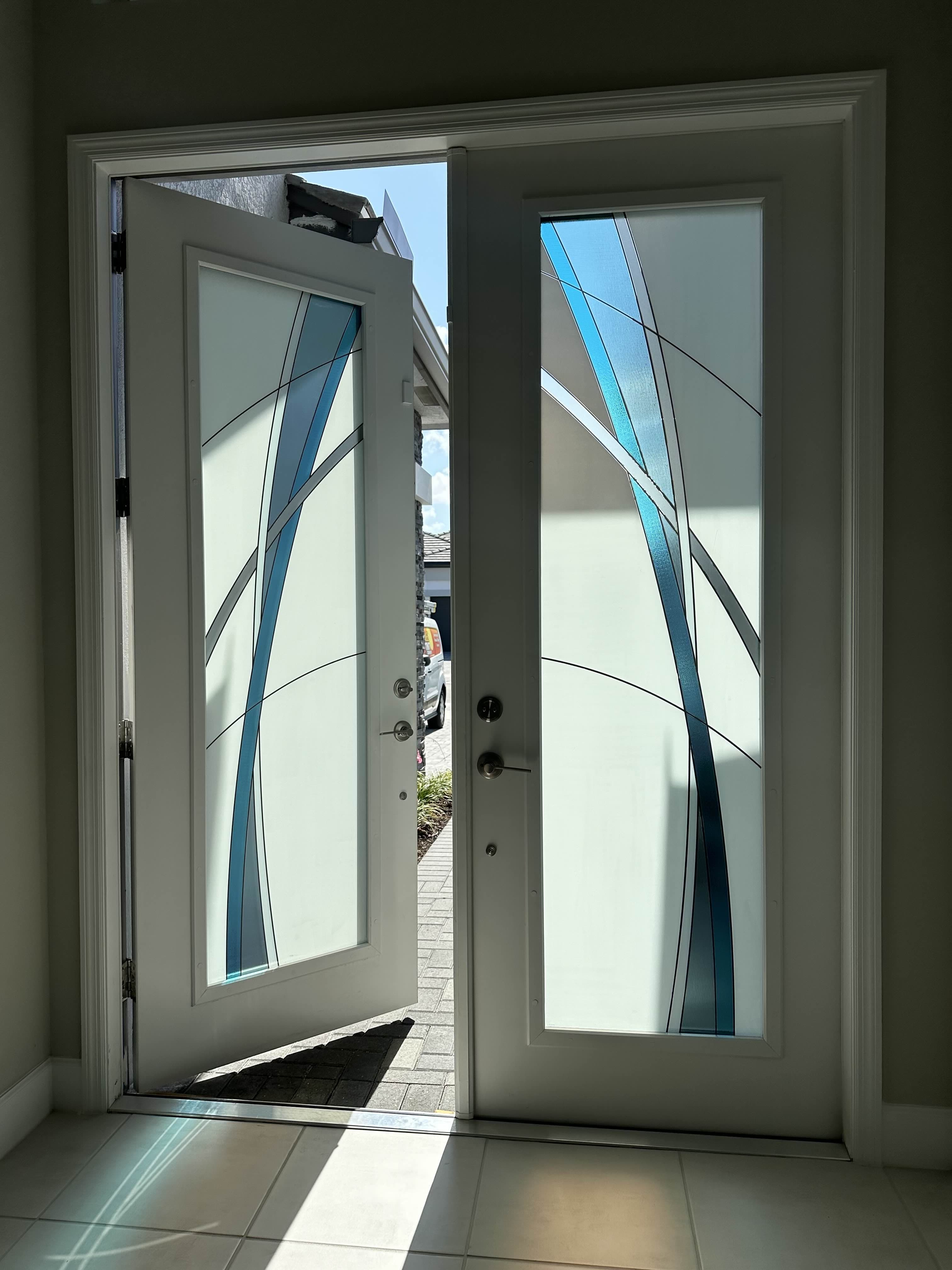 Wavy Front Door window film design CG7